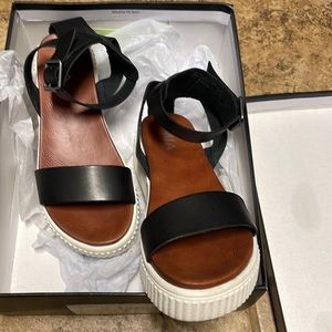 MIA Lunna shoes black size 6.5